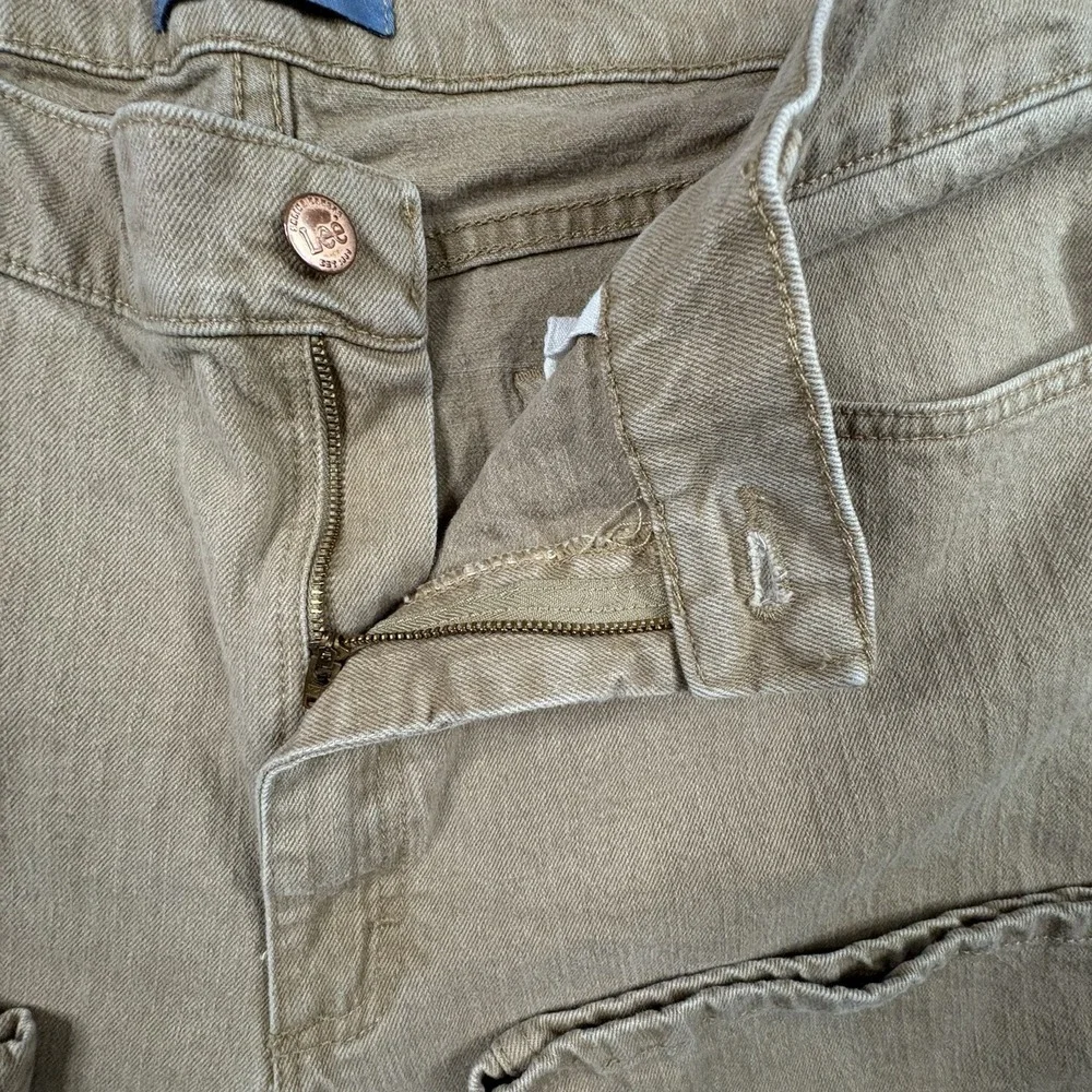Lee Premium Select Men's 42x32 Tan‎ Classic Fit Denim Jeans SEE DESCRIPTION